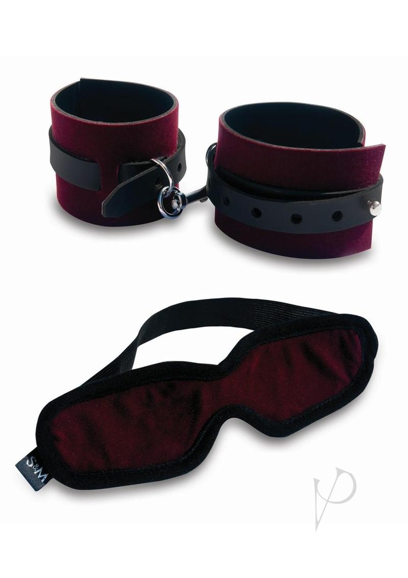 Sportsheets Sex & Mischief Enchanted 3-Piece Kit Burgundy