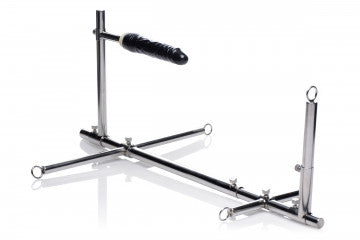 rigid spreader bar restraint close up


